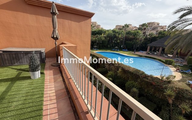 Revente - Appartement - Estepona  - Atalaya