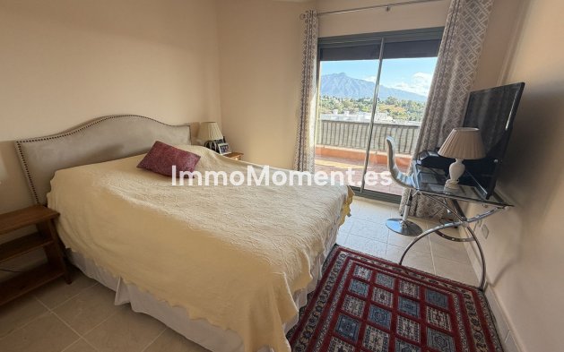 Revente - Appartement - Estepona  - Atalaya