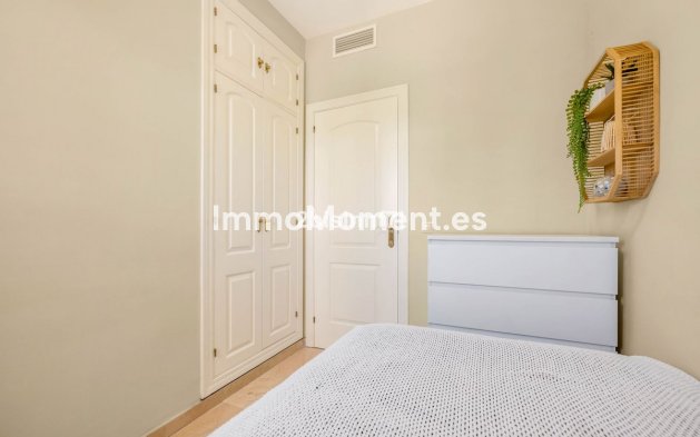 Wiederverkauf - Wohnung - Marbella - Nueva Andalucía