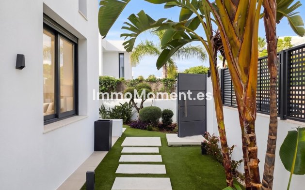 Bestaande woning - Vrijstaande villa - Estepona  - New Golden Mile