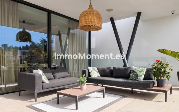 Bestaande woning - Vrijstaande villa - Estepona  - New Golden Mile