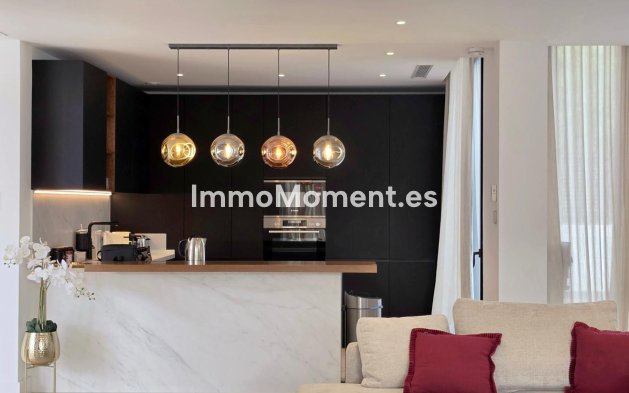 Bestaande woning - Vrijstaande villa - Estepona  - New Golden Mile