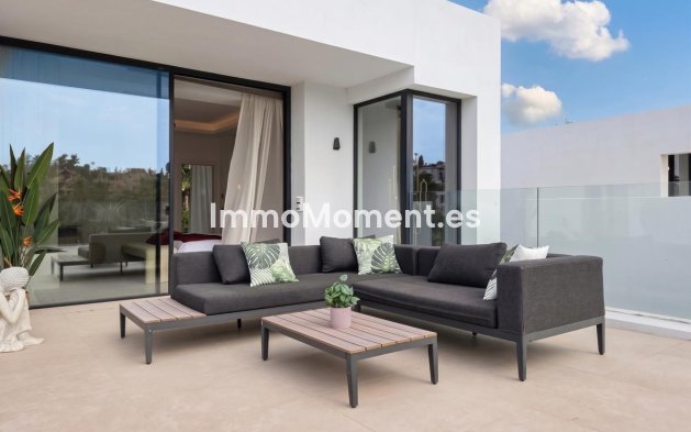 Bestaande woning - Vrijstaande villa - Estepona  - New Golden Mile