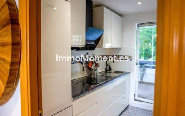 Wiederverkauf - Wohnung - Estepona  - Selwo