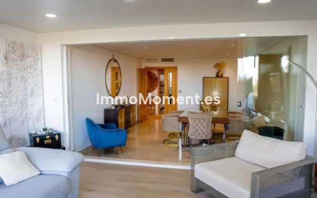 Wiederverkauf - Wohnung - Estepona  - Selwo
