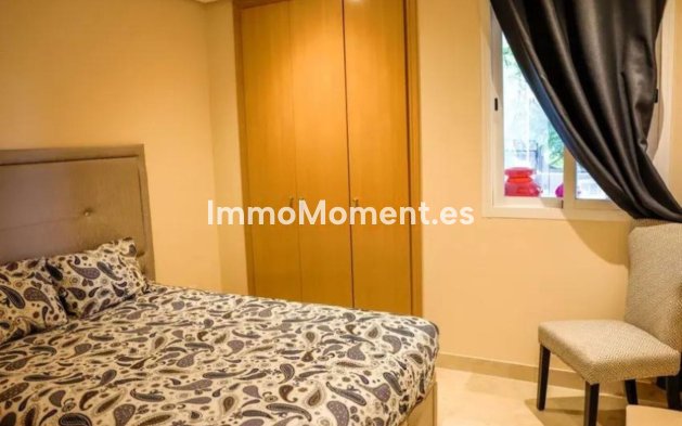 Wiederverkauf - Wohnung - Estepona  - Selwo