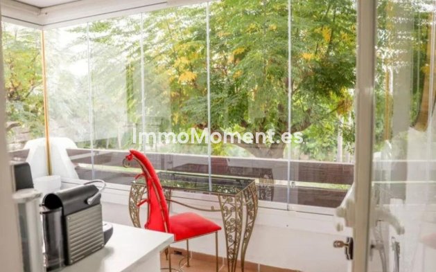 Wiederverkauf - Wohnung - Estepona  - Selwo