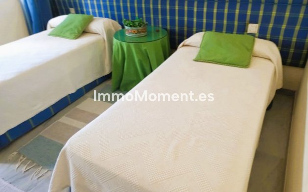 Wiederverkauf - Wohnung - Marbella - Guadalmina Baja