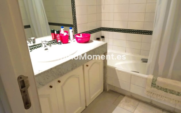 Wiederverkauf - Wohnung - Marbella - Guadalmina Baja