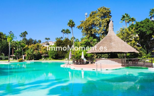 Wiederverkauf - Wohnung - Marbella - Guadalmina Baja