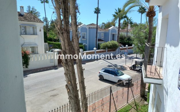 Wiederverkauf - Wohnung - Marbella - Guadalmina Baja