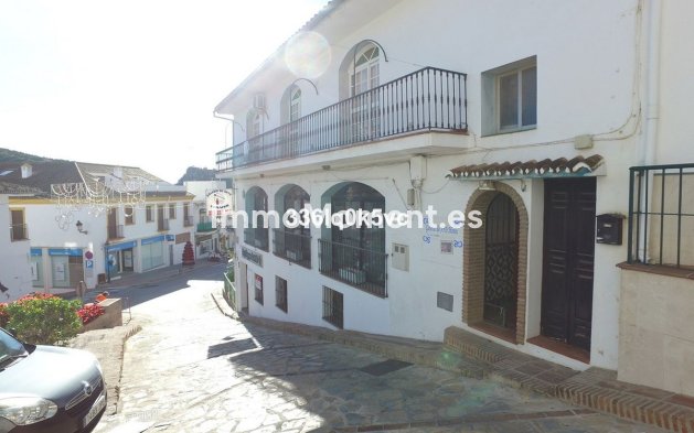Bestaande woning - Appartement - Benahavís - Benahavís Centro