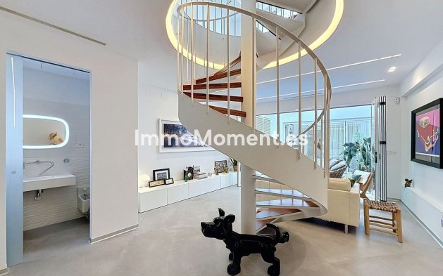 Revente - Maison mitoyenne - Málaga - Málaga Centro