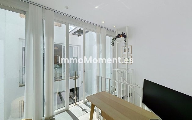 Revente - Maison mitoyenne - Málaga - Málaga Centro