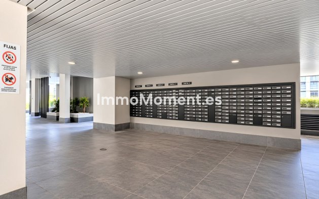 Resale - Apartment - Mijas Costa - Las Lagunas de Mijas
