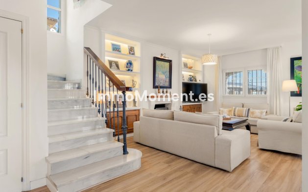 Revente - Villa individuelle - Estepona  - Estepona Centro