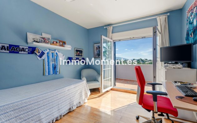 Revente - Villa individuelle - Estepona  - Estepona Centro