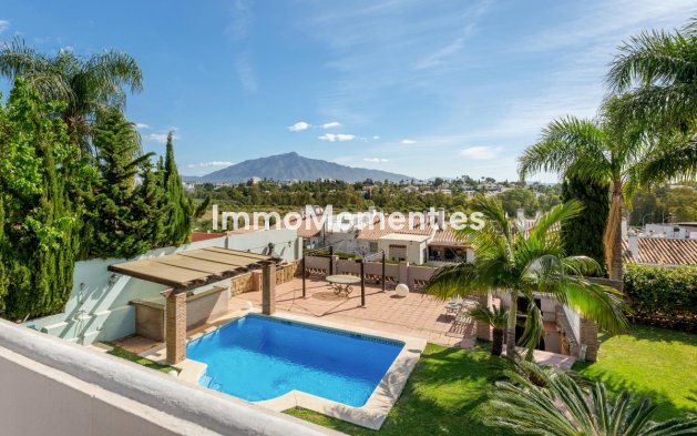 Revente - Villa individuelle - Estepona  - Estepona Centro