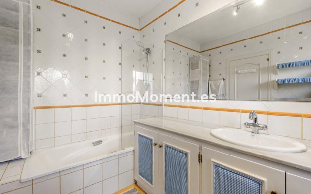 Revente - Villa individuelle - Estepona  - Estepona Centro