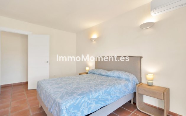 Wiederverkauf - Freistehende Villa - Estepona  - Valle Romano