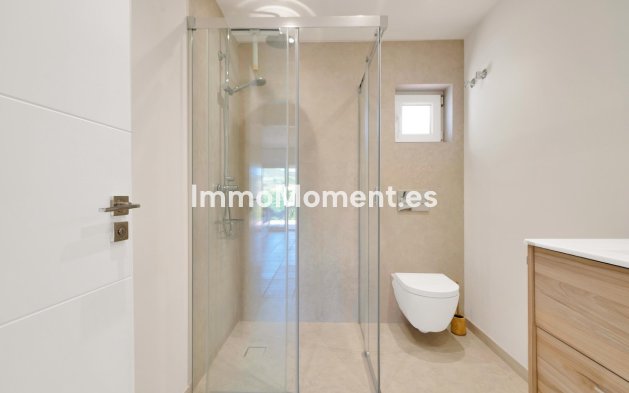 Wiederverkauf - Freistehende Villa - Estepona  - Valle Romano