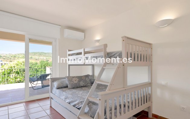 Wiederverkauf - Freistehende Villa - Estepona  - Valle Romano