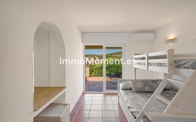 Wiederverkauf - Freistehende Villa - Estepona  - Valle Romano