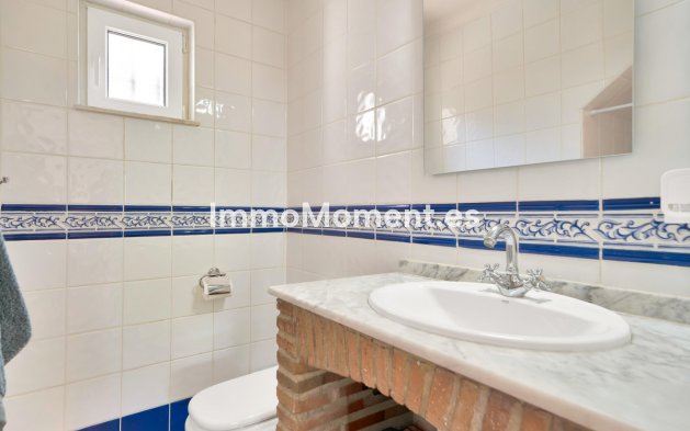 Wiederverkauf - Freistehende Villa - Estepona  - Valle Romano