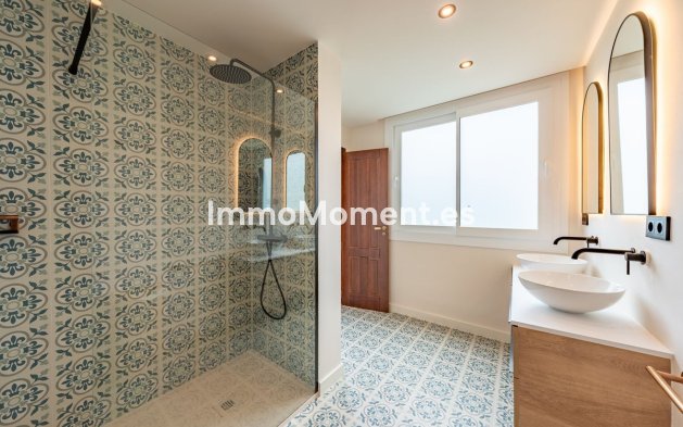 Reventa - Villa independiente - Benalmadena - Benalmadena Pueblo