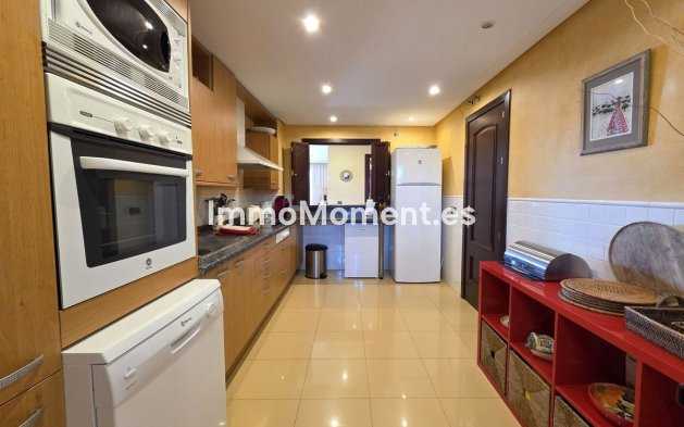 Wiederverkauf - Wohnung - Marbella - La Mairena