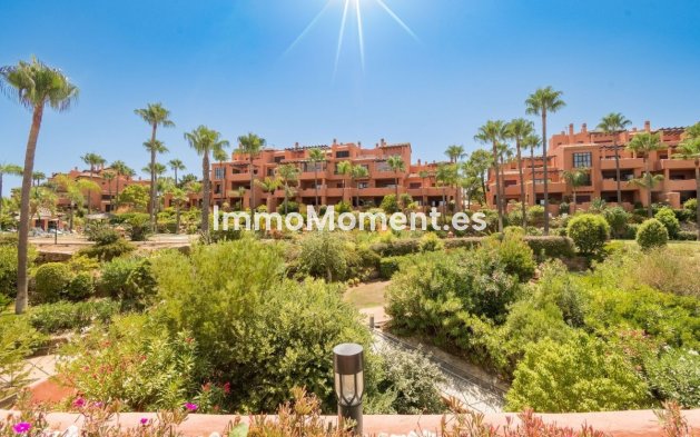 Wiederverkauf - Wohnung - Marbella - La Mairena