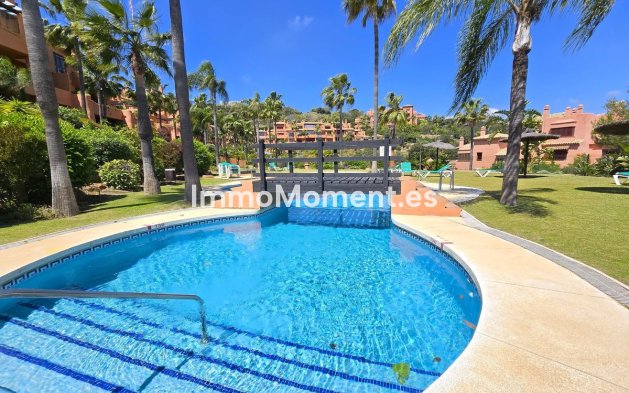 Wiederverkauf - Wohnung - Marbella - La Mairena