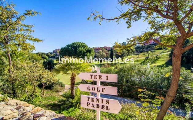 Wiederverkauf - Wohnung - Marbella - La Mairena