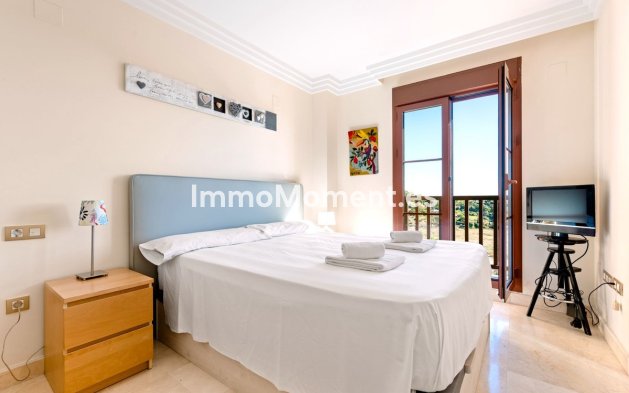 Wiederverkauf - Wohnung - Estepona  - Atalaya