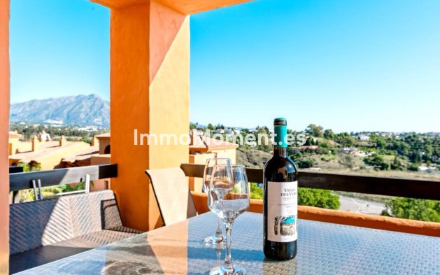 Wiederverkauf - Wohnung - Estepona  - Atalaya