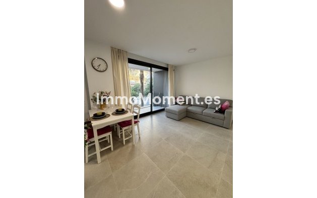 Reventa - Apartamento - Estepona  - Estepona Centro