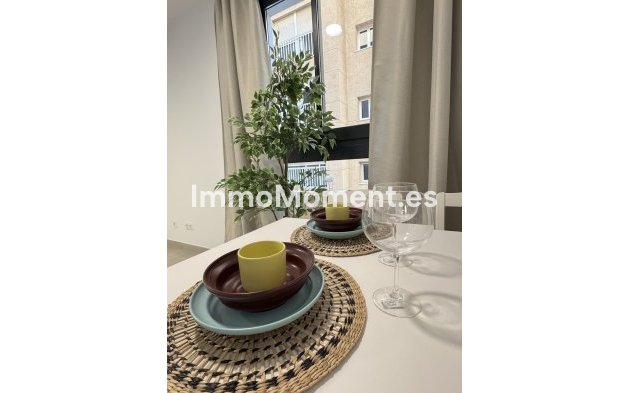 Reventa - Apartamento - Estepona  - Estepona Centro
