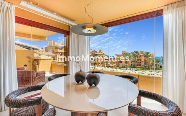 Wiederverkauf - Wohnung - Estepona  - Estepona Centro