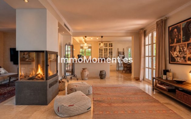 Wiederverkauf - Freistehende Villa - Marbella - Marbella Centro