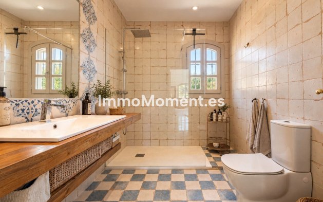 Wiederverkauf - Freistehende Villa - Marbella - Marbella Centro