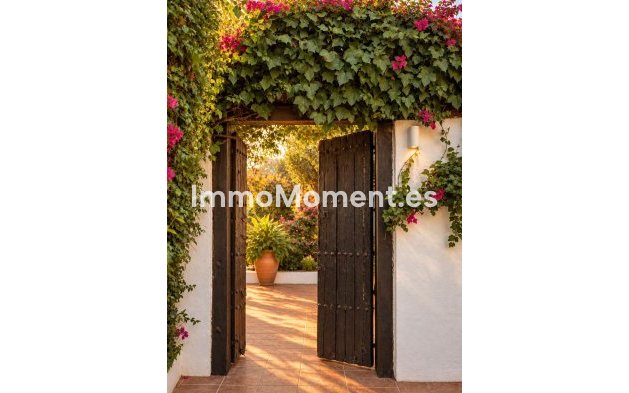 Wiederverkauf - Freistehende Villa - Marbella - Marbella Centro