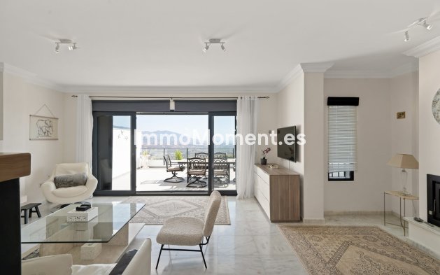 Wiederverkauf - Freistehende Villa - Marbella - La Mairena