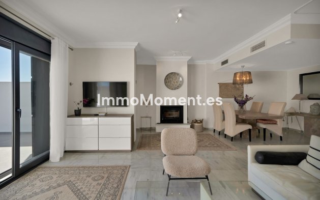 Wiederverkauf - Freistehende Villa - Marbella - La Mairena
