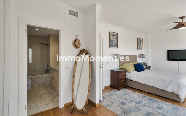 Wiederverkauf - Freistehende Villa - Marbella - La Mairena