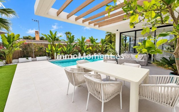 Wiederverkauf - Freistehende Villa - Orihuela Costa - Cabo roig - La Zenia