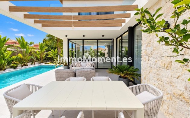 Wiederverkauf - Freistehende Villa - Orihuela Costa - Cabo roig - La Zenia