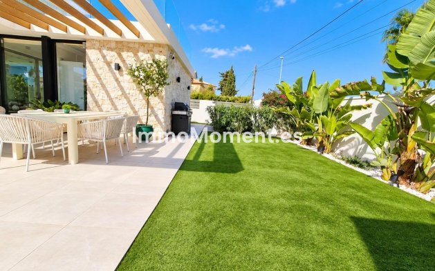 Wiederverkauf - Freistehende Villa - Orihuela Costa - Cabo roig - La Zenia