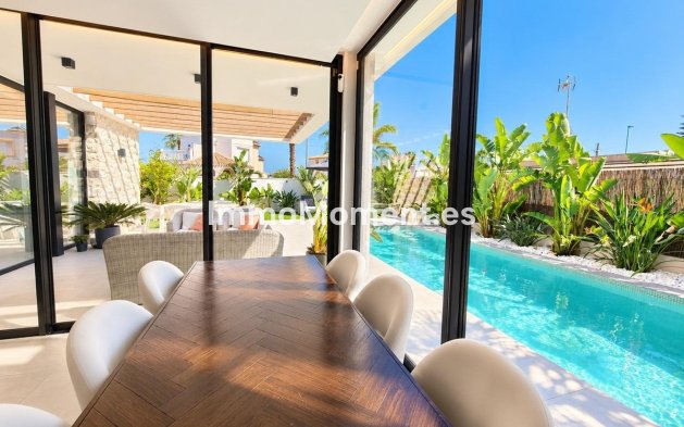 Wiederverkauf - Freistehende Villa - Orihuela Costa - Cabo roig - La Zenia