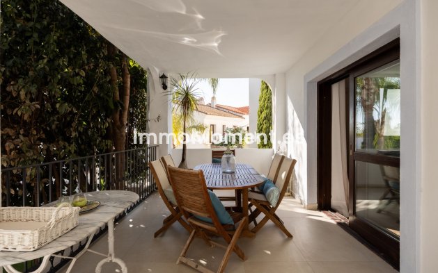 Wiederverkauf - Freistehende Villa - Estepona  - Estepona Centro