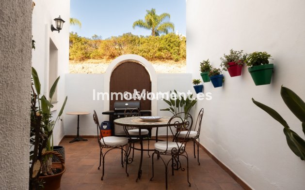 Wiederverkauf - Freistehende Villa - Estepona  - Estepona Centro